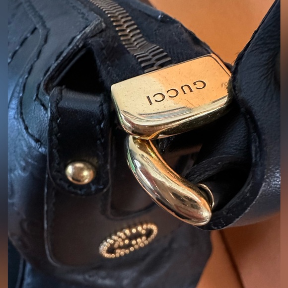 GUCCI Guccissima Leather Scarlett Hobo Bag EUC - Picture 16 of 16